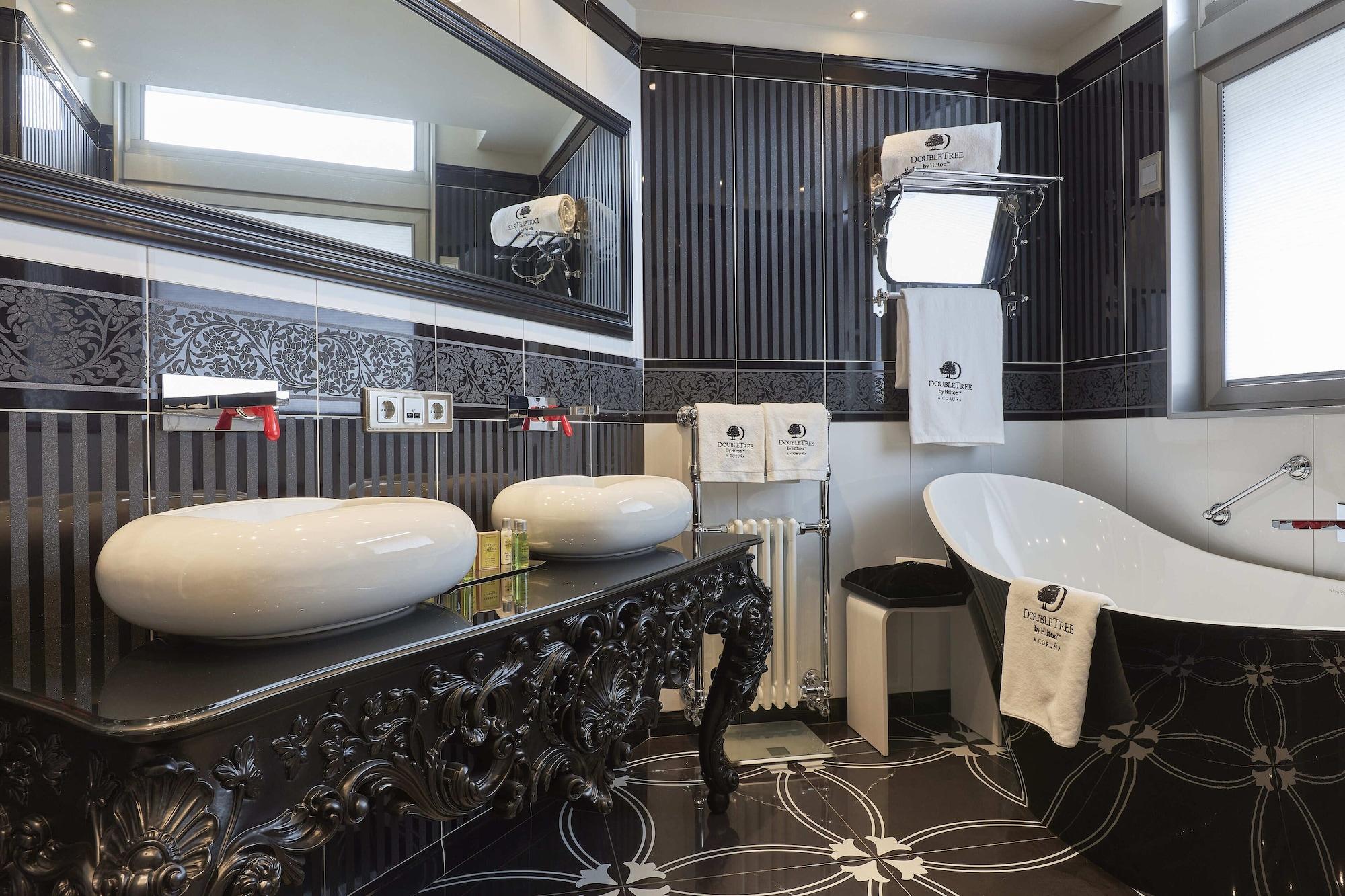 Doubletree By Hilton A Coruña Zewnętrze zdjęcie